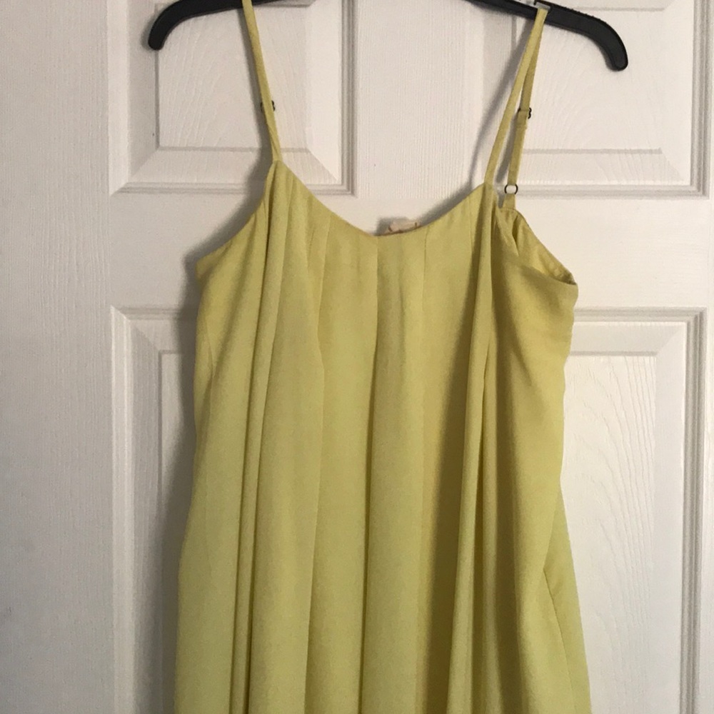 Yellow dress